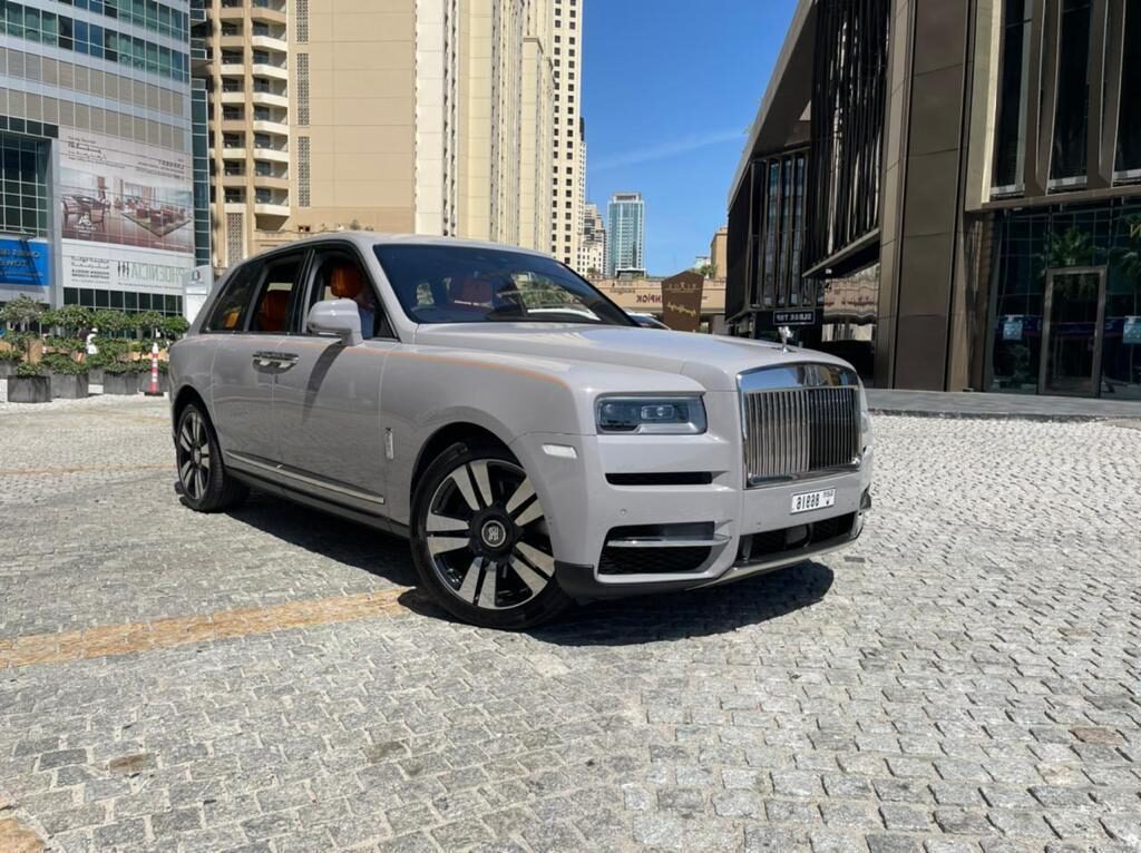 How You Rent A Luxury Car For An Event